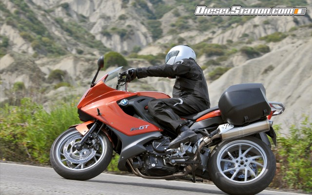 BMW F 800 GT 2013 Widescreen Picture #3 BMW F 800 GT 2013 Widescreen Picture #3