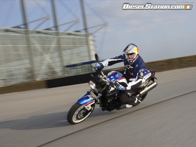 BMW F 800 R Chris Pfeiffer Picture #31 BMW F 800 R Chris Pfeiffer Picture #31