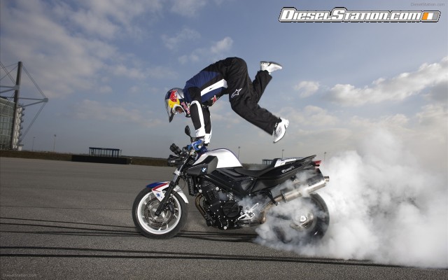 BMW F 800 R Chris Pfeiffer Widescreen Picture #12 BMW F 800 R Chris Pfeiffer Widescreen Picture #12