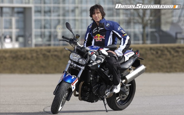 BMW F 800 R Chris Pfeiffer Widescreen Picture #28 BMW F 800 R Chris Pfeiffer Widescreen Picture #28