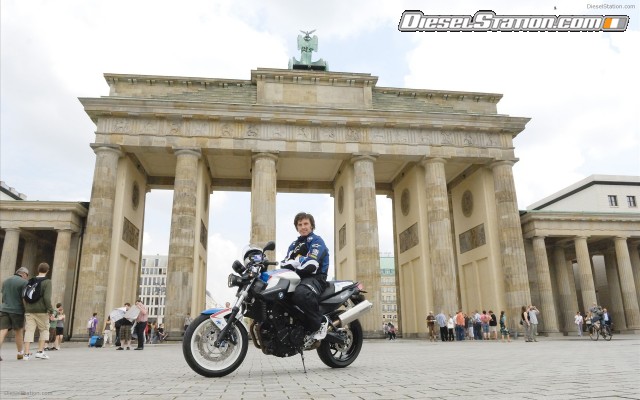 BMW F 800 R Chris Pfeiffer Widescreen Picture #0 BMW F 800 R Chris Pfeiffer Widescreen Picture #0