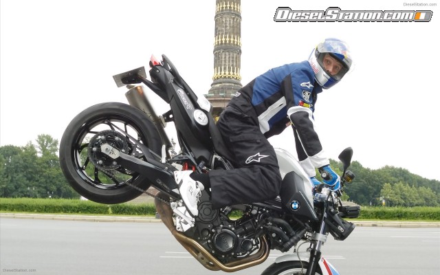 BMW F 800 R Chris Pfeiffer Widescreen Picture #36 BMW F 800 R Chris Pfeiffer Widescreen Picture #36