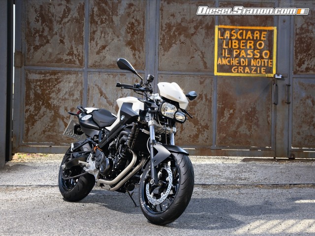 BMW F800 R Picture #13 BMW F800 R Picture #13