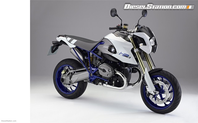 BMW HP2 MEGAMOTO Widescreen Picture #1 BMW HP2 MEGAMOTO Widescreen Picture #1