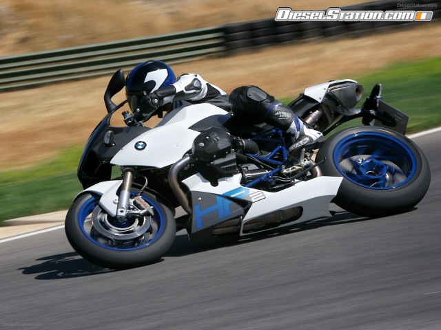 BMW HP2 Sport Bike Picture #12 BMW HP2 Sport Bike Picture #12