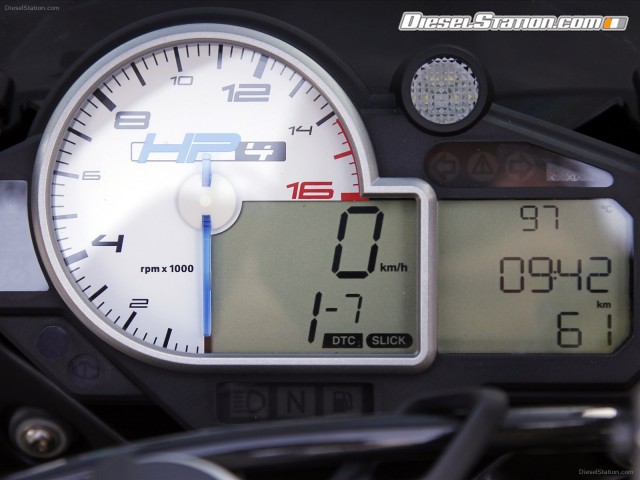 BMW HP4 2013 Picture #0 BMW HP4 2013 Picture #0