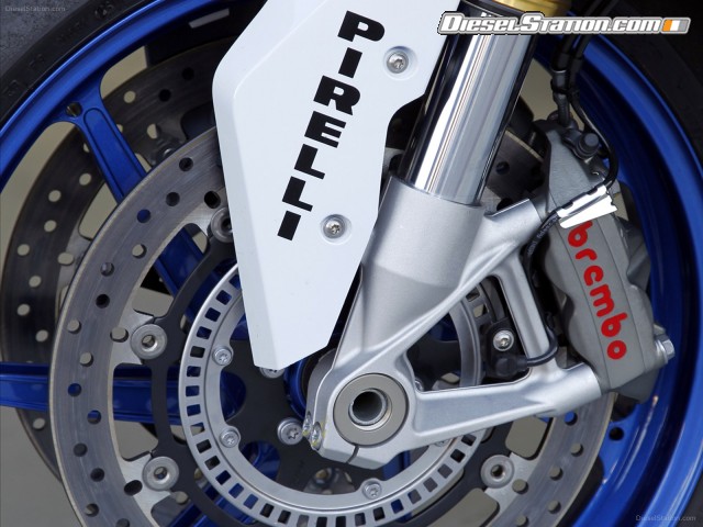 BMW HP4 2013 Picture #32 BMW HP4 2013 Picture #32