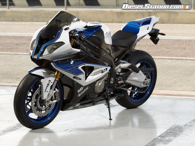 BMW HP4 2013 Picture #35 BMW HP4 2013 Picture #35