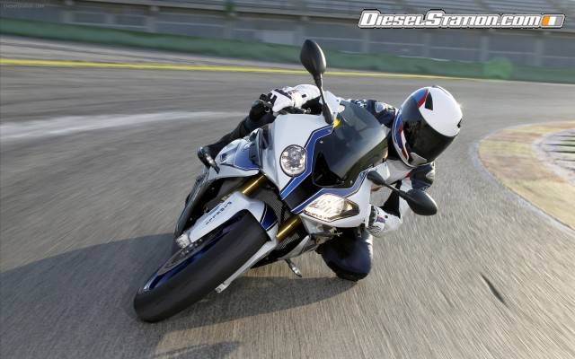 BMW HP4 2013 Widescreen Picture #37 BMW HP4 2013 Widescreen Picture #37