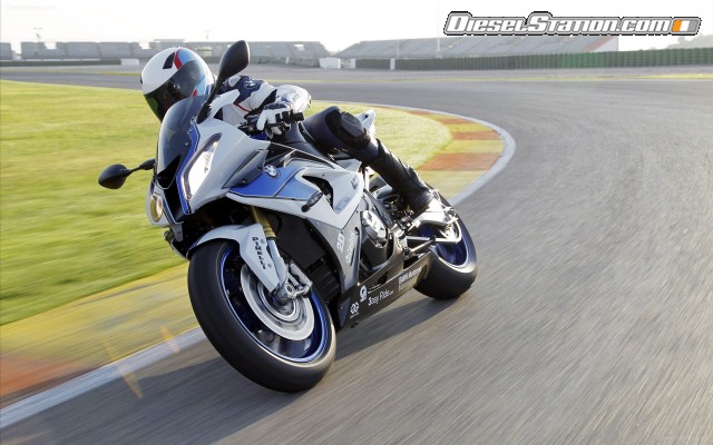 BMW HP4 2013 Widescreen Picture #14 BMW HP4 2013 Widescreen Picture #14