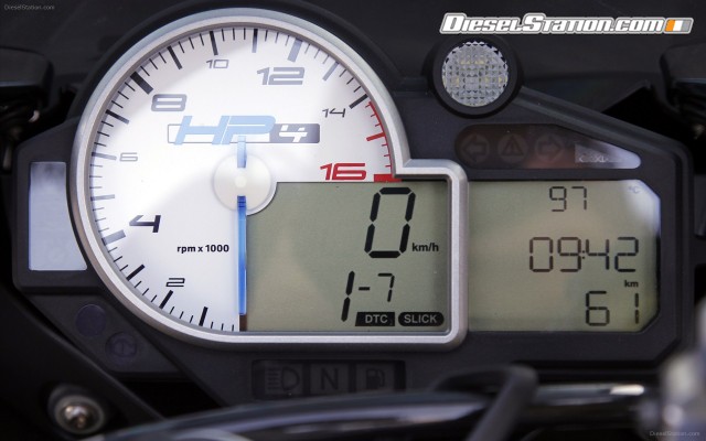 BMW HP4 2013 Widescreen Picture #18 BMW HP4 2013 Widescreen Picture #18