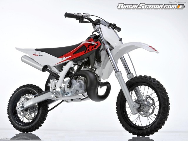 BMW Husqvarna CR and SM 50 Picture #20 BMW Husqvarna CR and SM 50 Picture #20