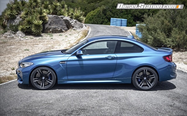 BMW M2 2016 Widescreen Picture #20 BMW M2 2016 Widescreen Picture #20