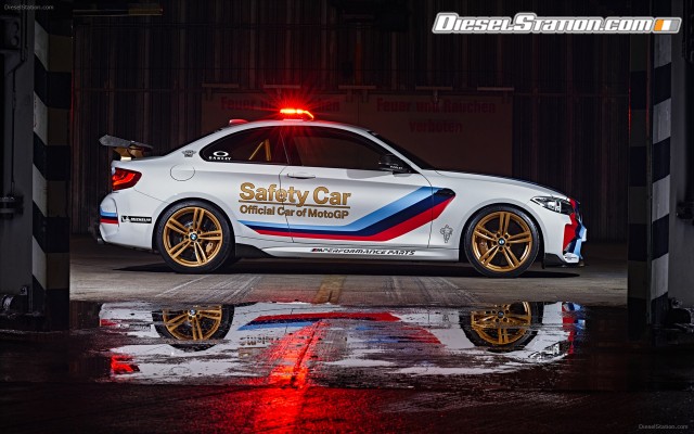 BMW M2 MotoGP Safety Car 2016 Widescreen Picture #23 BMW M2 MotoGP Safety Car 2016 Widescreen Picture #23