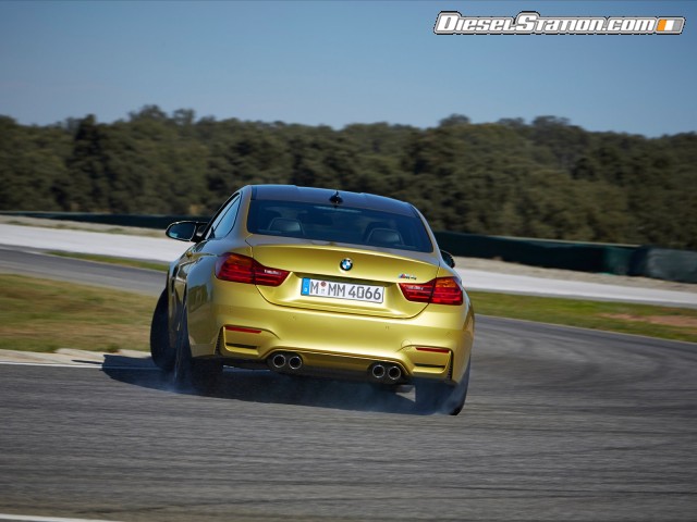 BMW M4 Coupe 2015 Picture #8 BMW M4 Coupe 2015 Picture #8