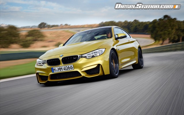 BMW M4 Coupe 2015 Widescreen Picture #5 BMW M4 Coupe 2015 Widescreen Picture #5