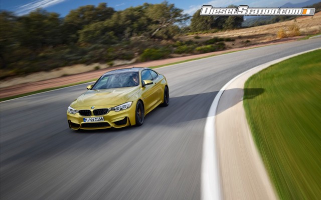 BMW M4 Coupe 2015 Widescreen Picture #13 BMW M4 Coupe 2015 Widescreen Picture #13