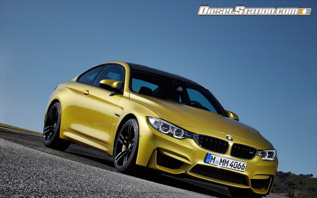 BMW M4 Coupe 2015 Widescreen Picture #4 BMW M4 Coupe 2015 Widescreen Picture #4