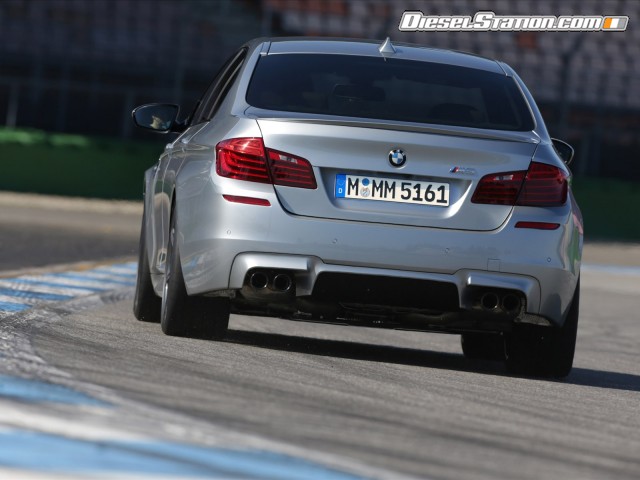 BMW M5 2014 Picture #24 BMW M5 2014 Picture #24