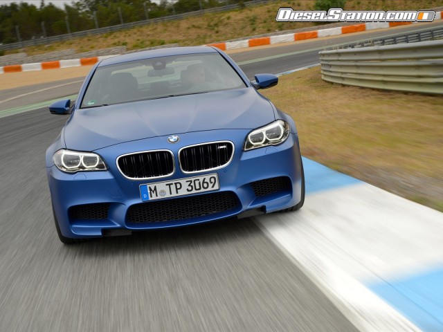 BMW M5 2014 Picture #39 BMW M5 2014 Picture #39