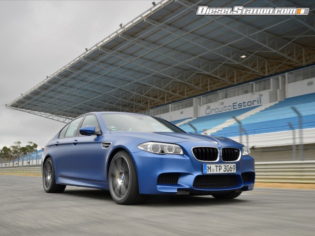 BMW M5 2014 Picture #111 BMW M5 2014 Picture #111