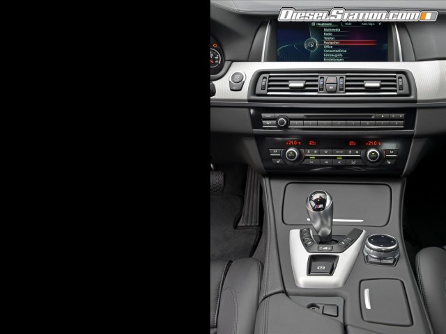 BMW M5 2014 Picture #17 BMW M5 2014 Picture #17