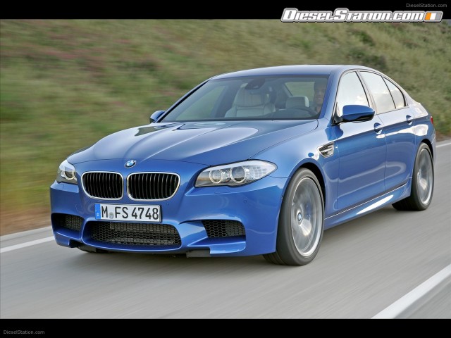 BMW M5 Saloon 2012 Picture #40 BMW M5 Saloon 2012 Picture #40