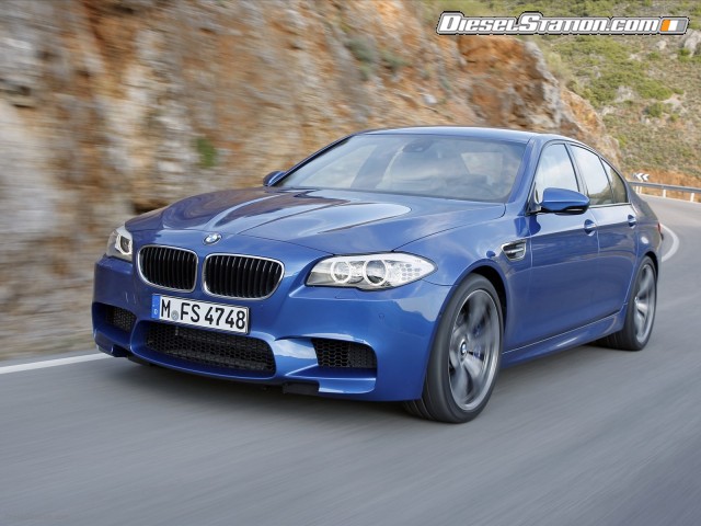BMW M5 Saloon 2012 Picture #62 BMW M5 Saloon 2012 Picture #62