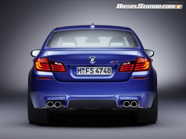 BMW M5 Saloon 2012 Picture #68 BMW M5 Saloon 2012 Picture #68