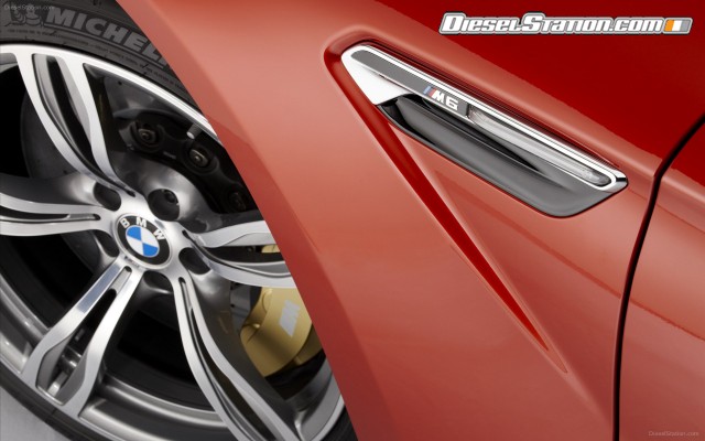 BMW M6 Coupe 2012 Widescreen Picture #4 BMW M6 Coupe 2012 Widescreen Picture #4
