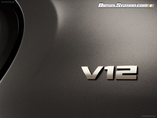 BMW M760Li xDrive 2017 Picture #9 BMW M760Li xDrive 2017 Picture #9