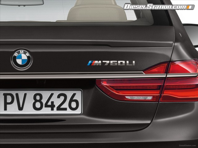 BMW M760Li xDrive 2017 Picture #16 BMW M760Li xDrive 2017 Picture #16