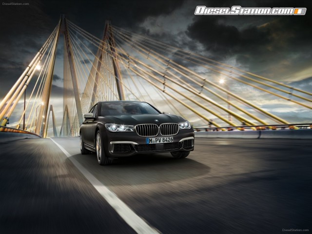 BMW M760Li xDrive 2017 Picture #39 BMW M760Li xDrive 2017 Picture #39