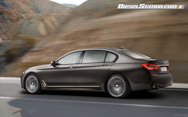 BMW M760Li xDrive 2017 Widescreen Picture #18 BMW M760Li xDrive 2017 Widescreen Picture #18