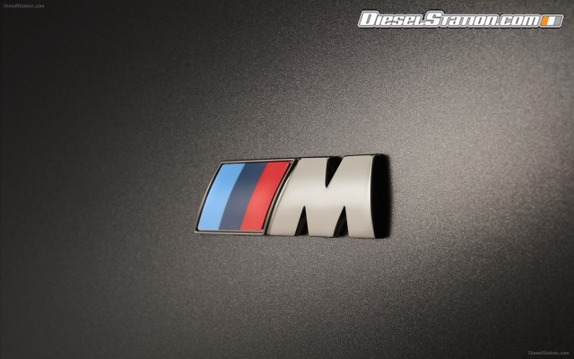 BMW M760Li xDrive 2017 Widescreen Picture #23 BMW M760Li xDrive 2017 Widescreen Picture #23