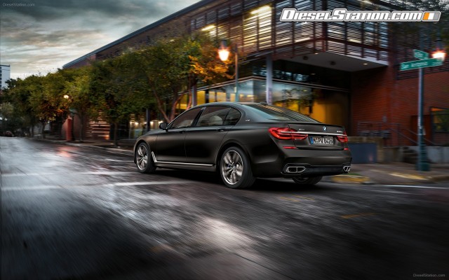 BMW M760Li xDrive 2017 Widescreen Picture #25 BMW M760Li xDrive 2017 Widescreen Picture #25