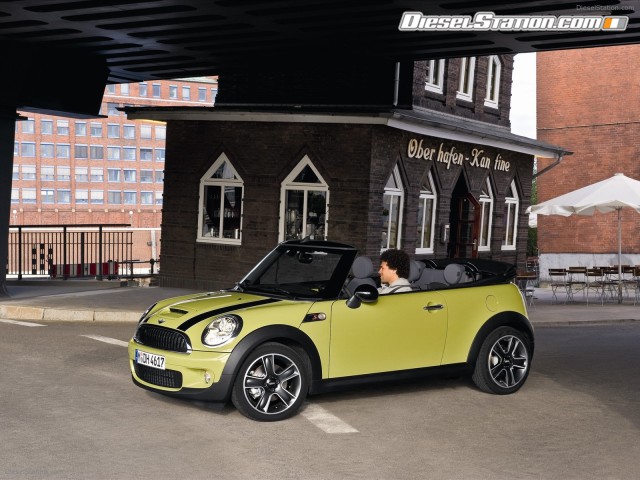 BMW Mini Convertible Picture #13 BMW Mini Convertible Picture #13
