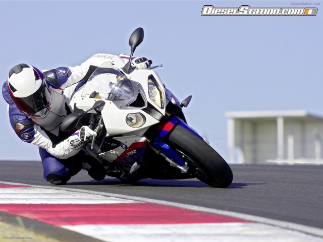 BMW New S 1000 RR Picture #30 BMW New S 1000 RR Picture #30