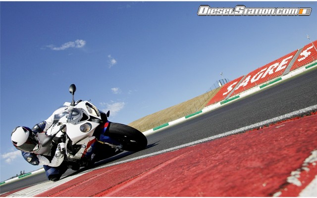 BMW New S 1000 RR Widescreen Picture #22 BMW New S 1000 RR Widescreen Picture #22
