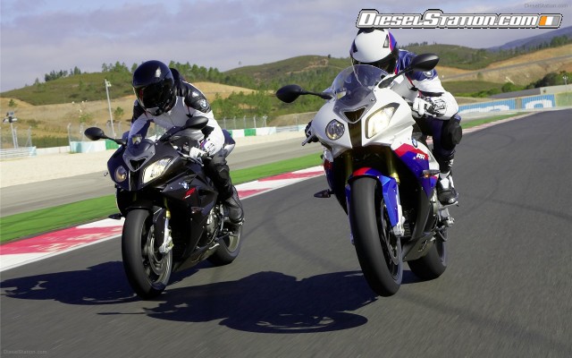 BMW New S 1000 RR Widescreen Picture #18 BMW New S 1000 RR Widescreen Picture #18