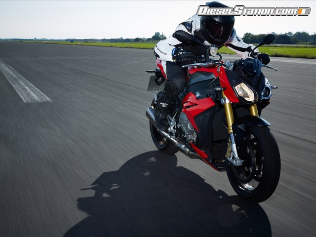 BMW S 1000 R 2014 Picture #49 BMW S 1000 R 2014 Picture #49