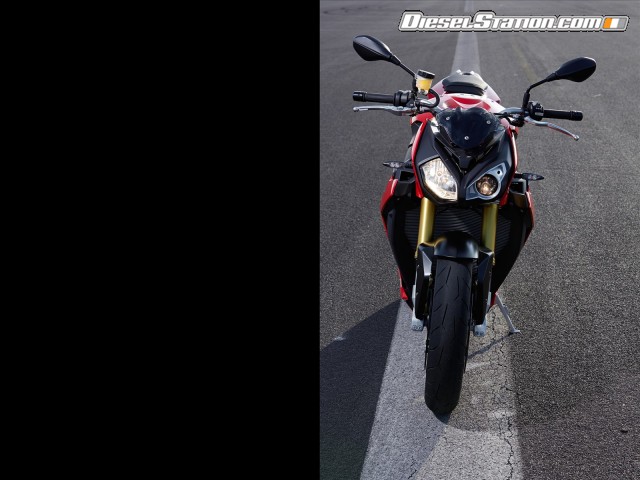 BMW S 1000 R 2014 Picture #36 BMW S 1000 R 2014 Picture #36