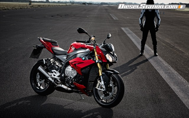 BMW S 1000 R 2014 Widescreen Picture #12 BMW S 1000 R 2014 Widescreen Picture #12