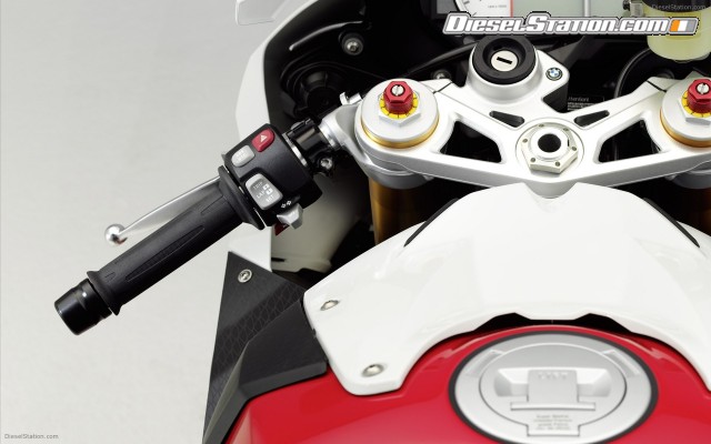 BMW S 1000 RR 2012 Widescreen Picture #6 BMW S 1000 RR 2012 Widescreen Picture #6
