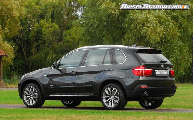 BMW The new X5 xDrive35d 10 Year Edition Widescreen Picture #2 BMW The new X5 xDrive35d 10 Year Edition Widescreen Picture #2