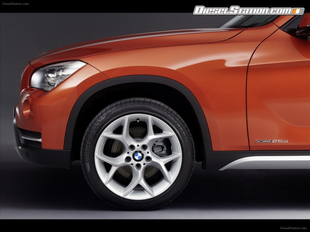 BMW X1 2013 Picture #25 BMW X1 2013 Picture #25