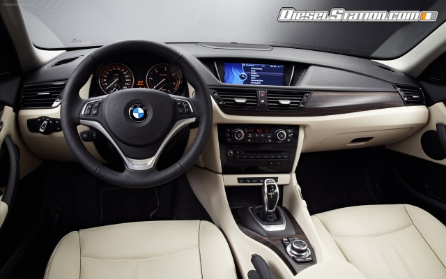 BMW X1 2013 Widescreen Picture #3 BMW X1 2013 Widescreen Picture #3