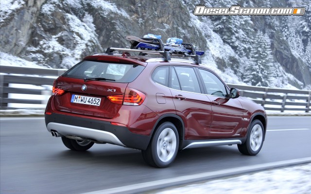 BMW X1 xDrive28i 2011 Widescreen Picture #1 BMW X1 xDrive28i 2011 Widescreen Picture #1