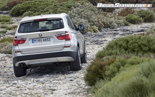 BMW X3 2011 Widescreen Picture #6 BMW X3 2011 Widescreen Picture #6
