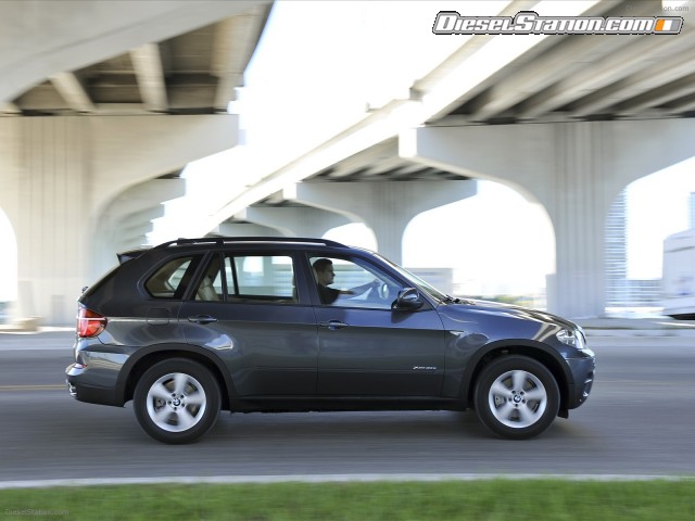 BMW X5 2011 Picture #27 BMW X5 2011 Picture #27
